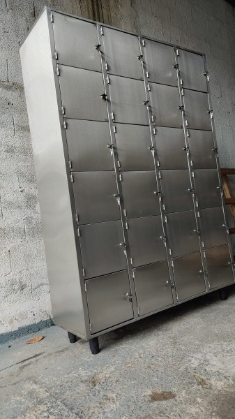 Armário Para Laboratório??